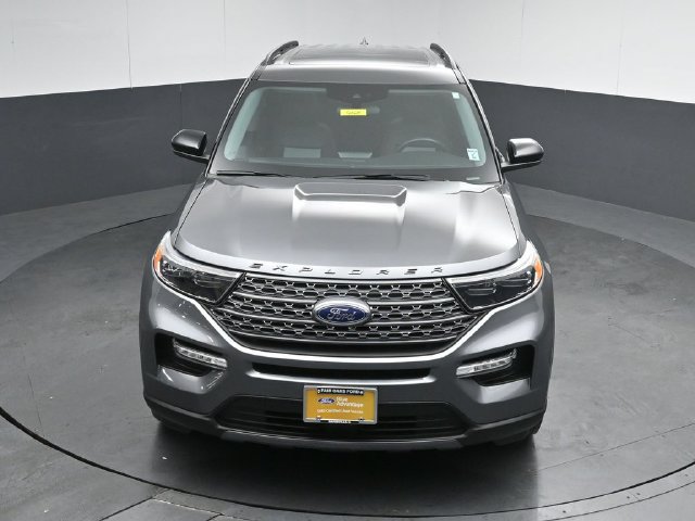 Certified 2023 Ford Explorer XLT w/ Equipment Group 202A AWD/4WD image 46