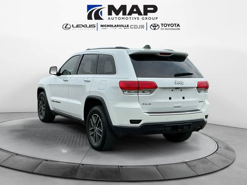 Used 2018 Jeep Grand Cherokee Limited w/ Trailer Tow Group IV AWD/4WD image 3
