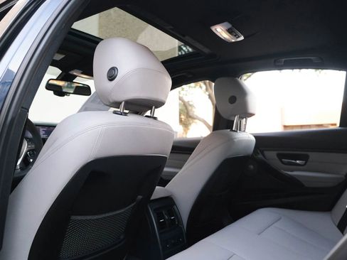 Used 2013 BMW 335i xDrive Sedan image 25