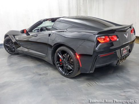 Used 2016 Chevrolet Corvette Stingray Coupe w/ 2LT Preferred Equipment Group RWD image 8