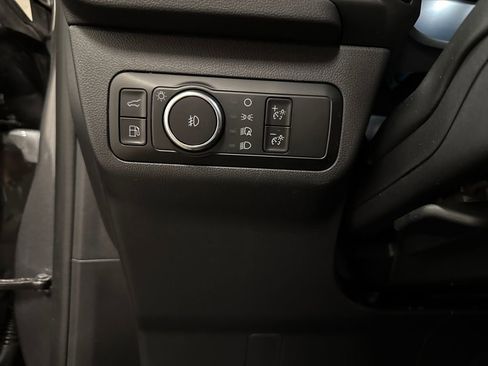 Used 2025 Ford Escape ST-Line Elite w/ Premium Technology Package image 17