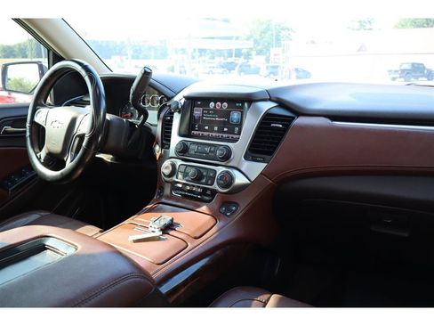 Used 2015 Chevrolet Tahoe LTZ RWD image 25