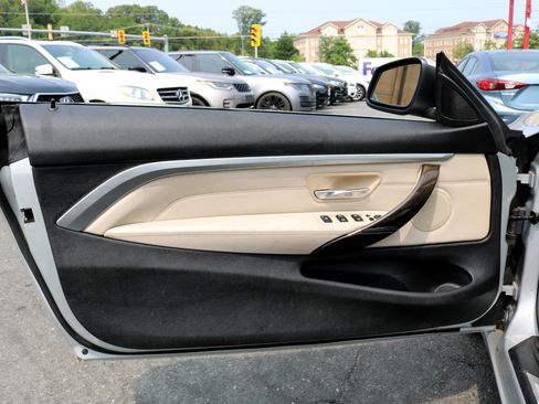 Used 2016 BMW 428i Convertible image 16