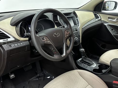 Used 2018 Hyundai Santa Fe Sport w/ 2.4L Value Package 02 image 8