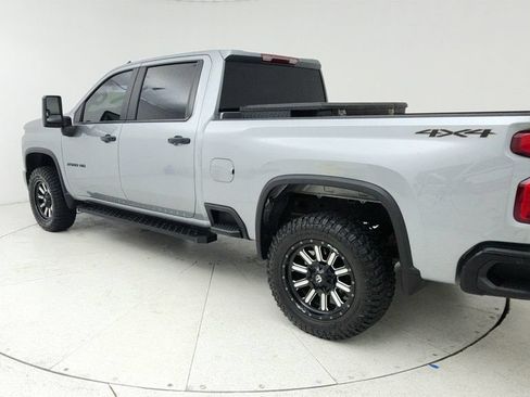 Used 2026 Chevrolet Silverado 2500 Custom w/ Custom Value Package AWD/4WD image 5