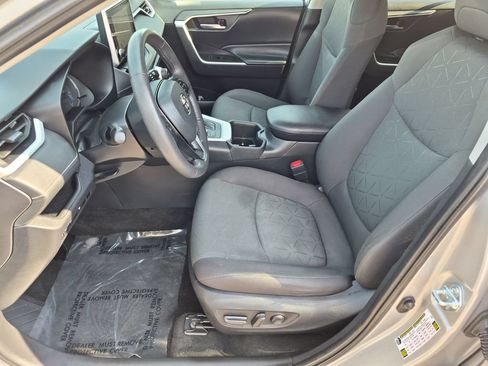 Used 2024 Toyota RAV4 XLE w/ Weather Package AWD/4WD image 15