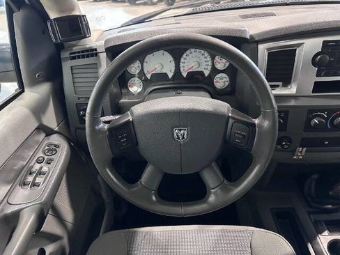 Used 2009 Dodge Ram 2500 Truck SLT w/ Popular Equipment Group image 17