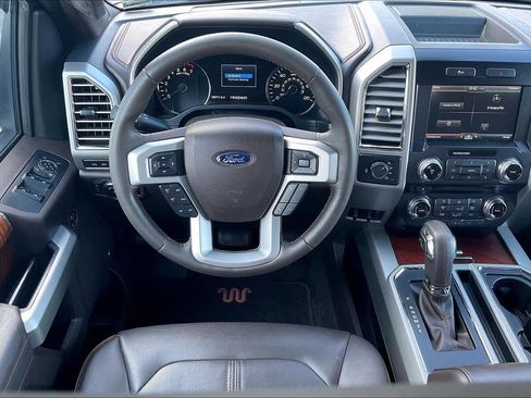 Used 2015 Ford F150 King Ranch w/ Equipment Group 601A Luxury AWD/4WD image 5