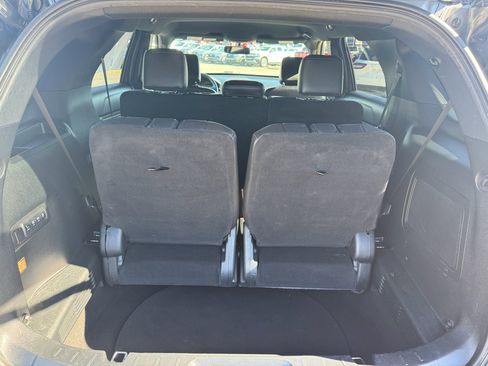 Used 2023 Ford Explorer XLT w/ Equipment Group 202A image 8