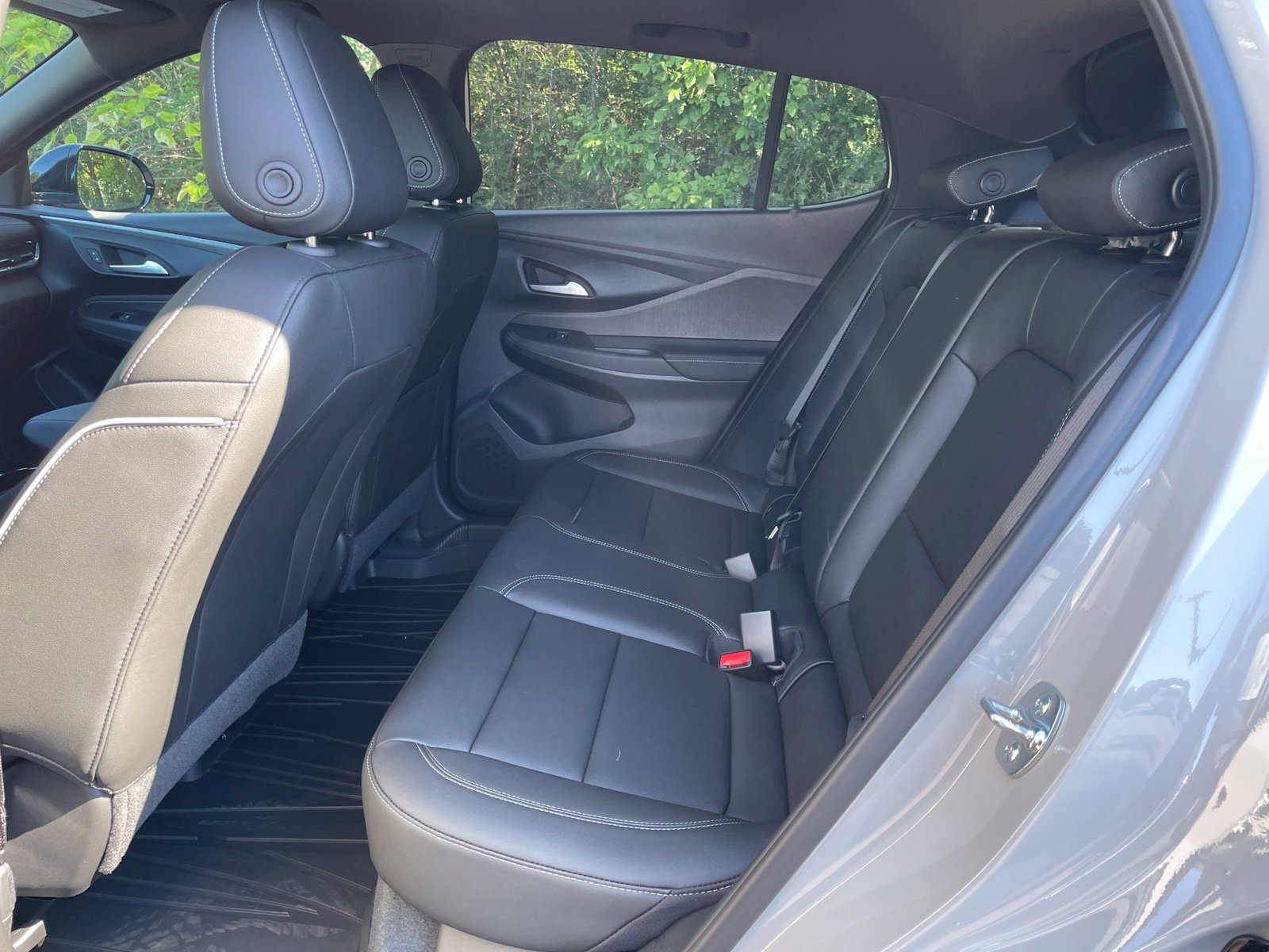 New 2026 Buick Envista Sport Touring w/ Studio Series FWD image 38