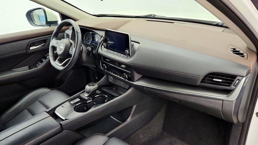 Used 2023 Nissan Rogue SV w/ SV Premium B Package FWD image 20