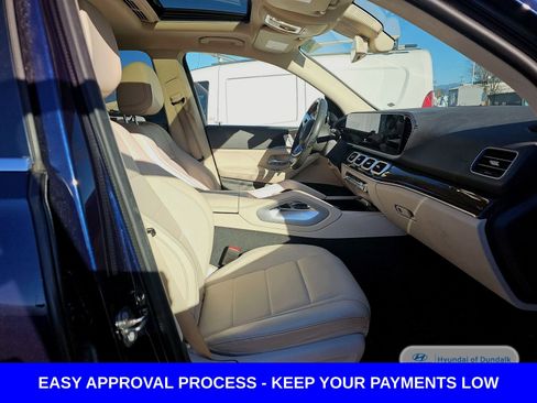 Used 2020 Mercedes-Benz GLE 350 w/ Premium Package image 10