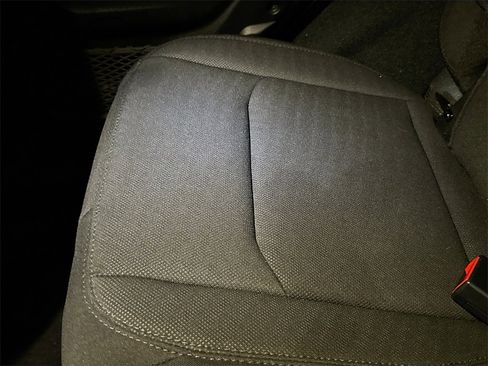 Used 2023 Jeep Wrangler Sport S image 29