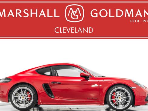 Used 2025 Porsche 718 Cayman GTS image 1