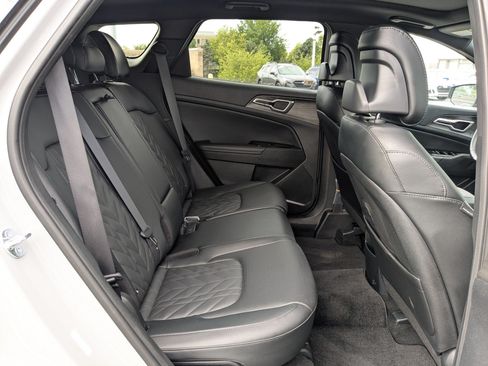 Certified 2024 Kia Sportage X-Line w/ X-Line Premium Package AWD/4WD image 28