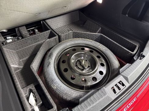 Used 2023 Ford Edge ST-Line AWD/4WD image 10