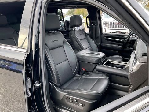 Certified 2021 GMC Yukon Denali w/ Denali Ultimate Package image 8