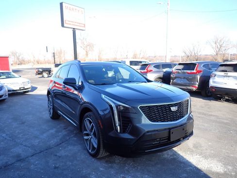 Used 2019 Cadillac XT4 Sport image 1