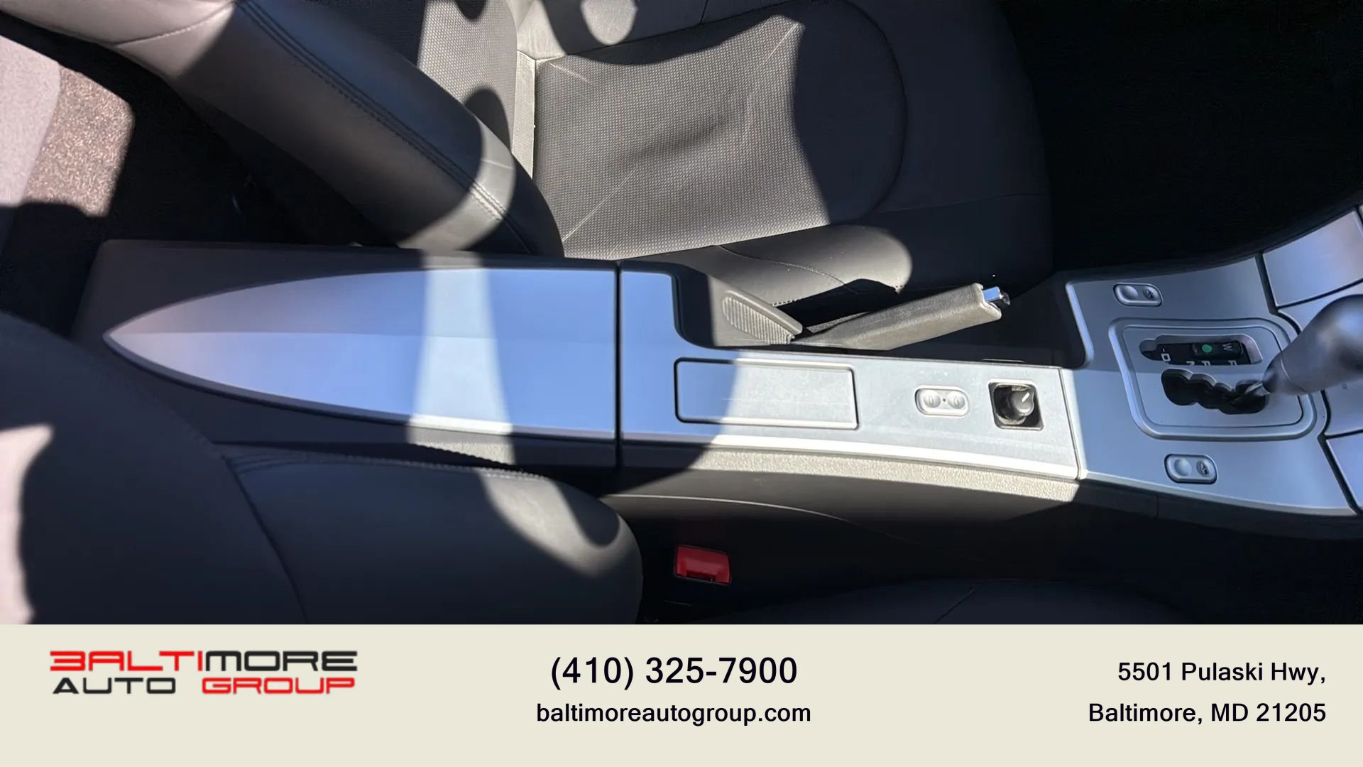Used 2008 Chrysler Crossfire Limited RWD image 26
