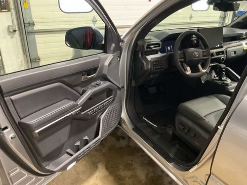 New 2026 Toyota Tacoma TRD Off-Road image 9