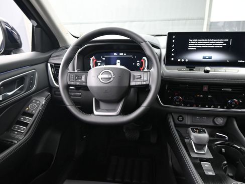 New 2026 Nissan Rogue Platinum w/ Platinum Premium Package AWD/4WD image 12