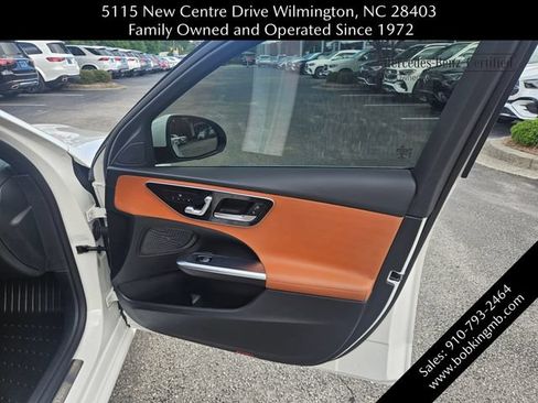 Certified 2022 Mercedes-Benz C 300 4MATIC Sedan image 39