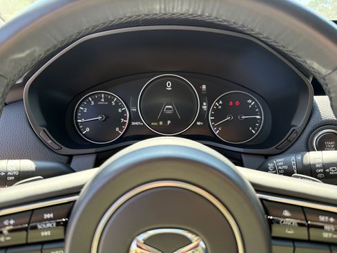 Used 2025 MAZDA CX-70 3.3 Turbo w/ Preferred Package image 12