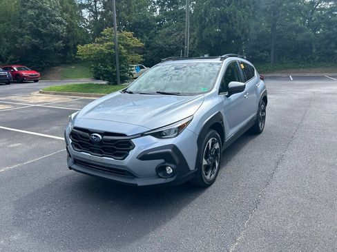 Used 2024 Subaru Crosstrek 2.5i Limited AWD/4WD image 10