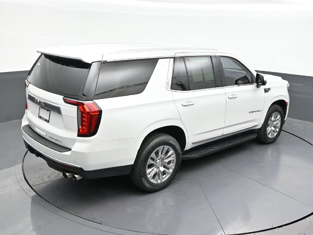 Used 2021 GMC Yukon Denali w/ Advanced Technology Package AWD/4WD image 19