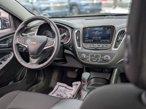 Used 2024 Chevrolet Malibu RS image 14
