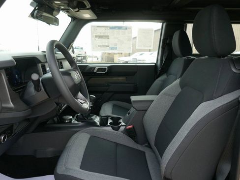 New 2025 Ford Bronco Base 2D Sport Utility image 11
