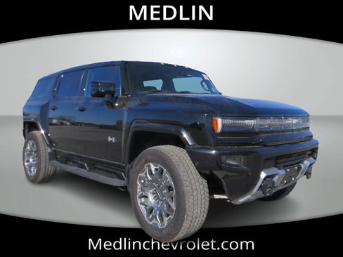 Used 2025 GMC Hummer EV 3X image 2