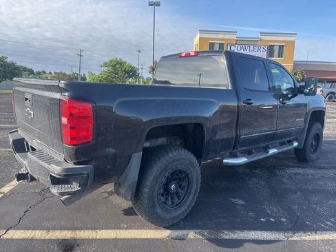 Used 2018 Chevrolet Silverado 2500 LT w/ All Star Edition AWD/4WD image 5