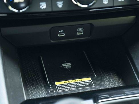 Used 2025 Honda Accord Sport image 34