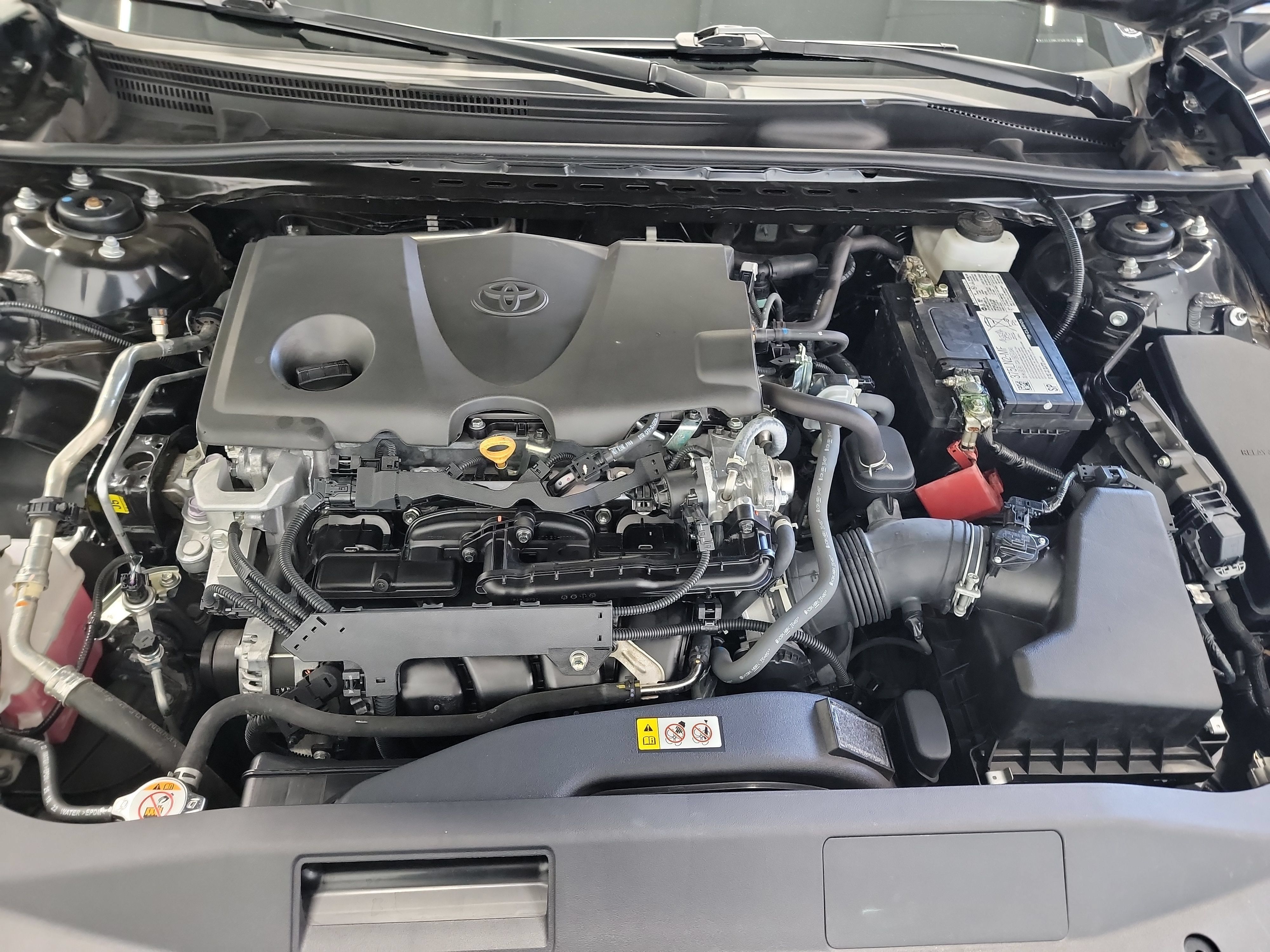 Used 2023 Toyota Camry SE w/ Convenience Package FWD image 25