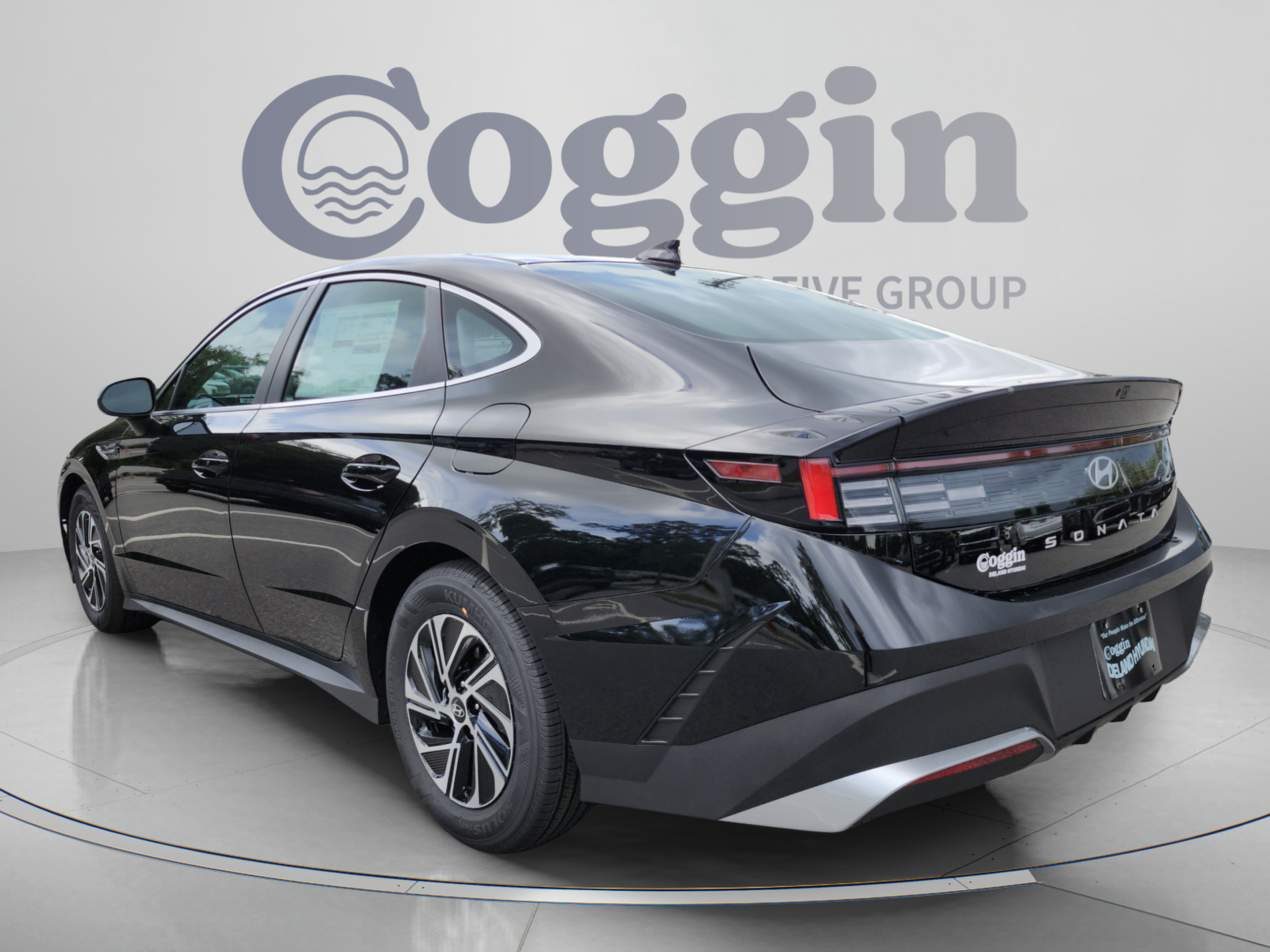 New 2026 Hyundai Sonata Blue FWD image 4