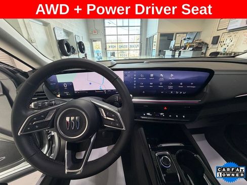 Used 2025 Buick Envision Preferred AWD/4WD image 15