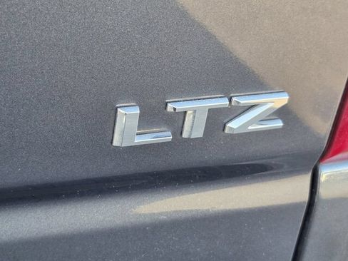 Used 2020 Chevrolet Silverado 1500 LTZ w/ LTZ Plus Package AWD/4WD image 29