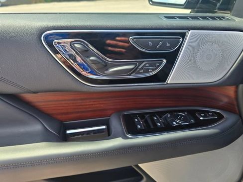 Used 2023 Lincoln Navigator L Reserve AWD/4WD image 20