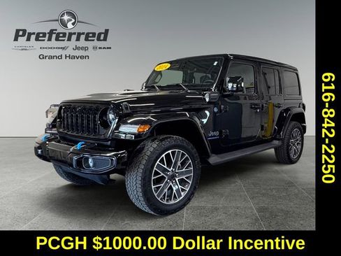 Used 2024 Jeep Wrangler High Altitude image 3