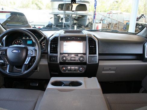 Used 2019 Ford F150 XLT AWD/4WD image 16