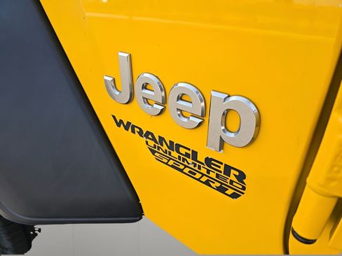 Used 2020 Jeep Wrangler Unlimited Sport S image 27