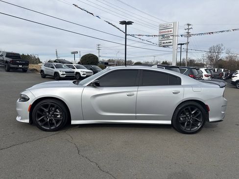Used 2022 Dodge Charger R/T w/ Blacktop Package image 7