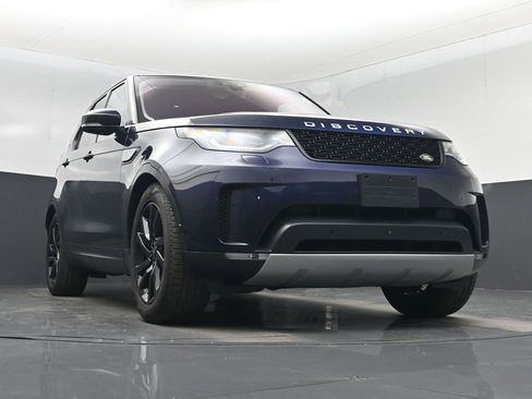 Used 2017 Land Rover Discovery HSE image 47