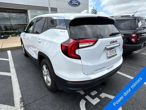 Used 2024 GMC Terrain SLE FWD image 7