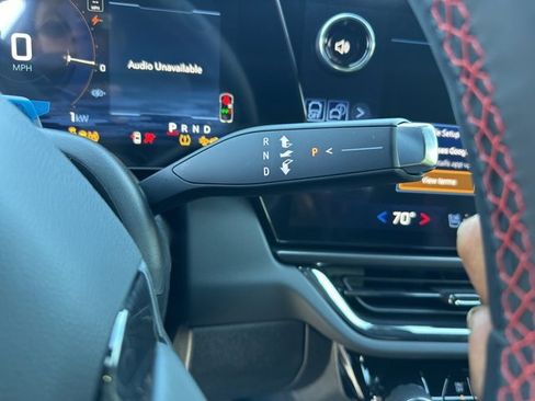 New 2026 Chevrolet Equinox EV RS image 14