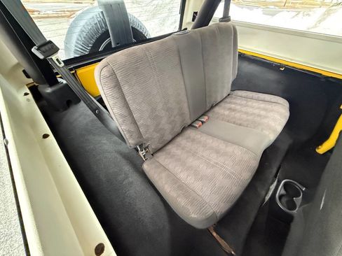 Used 2004 Jeep Wrangler 4WD image 97