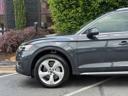 Used 2021 Audi Q5 2.0T Premium Plus w/ Premium Plus Package AWD/4WD image 10