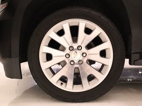 Used 2018 Chevrolet Tahoe LT AWD/4WD image 8