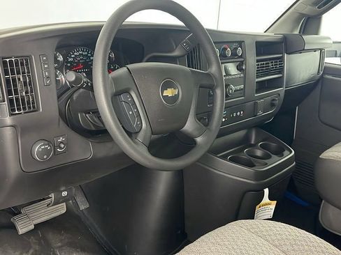 New 2025 Chevrolet Express 3500 w/ Power Convenience Package image 20